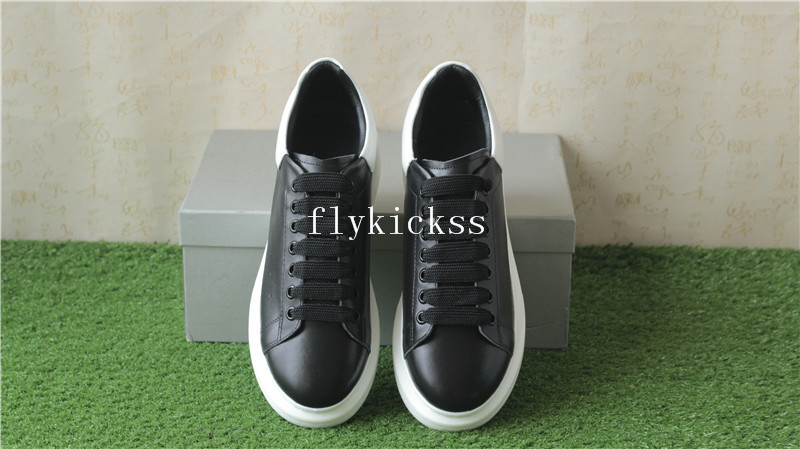 Alexander McQueen Oversized Sneaker Black White